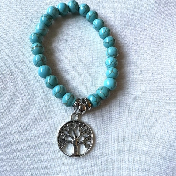 Jewelry - Fashion Jewelry Turquoise Stretch Bracelet Silver Tree Of Life Charm NWOT